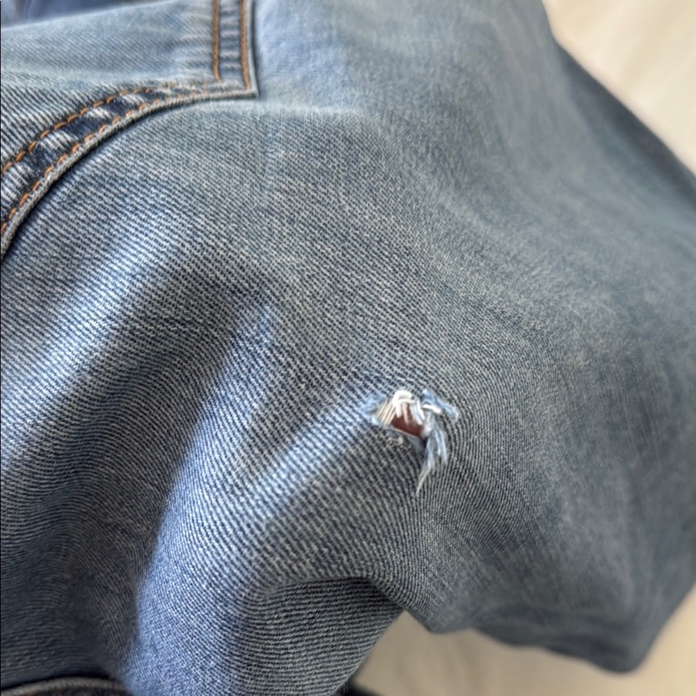 Men's Diesel Viker Straight Leg Jeans - Picture 9 of 9